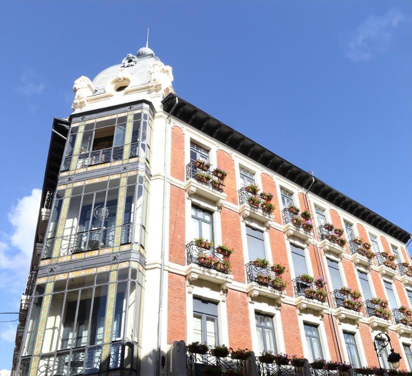 Leon Hostel ภายนอก รูปภาพ